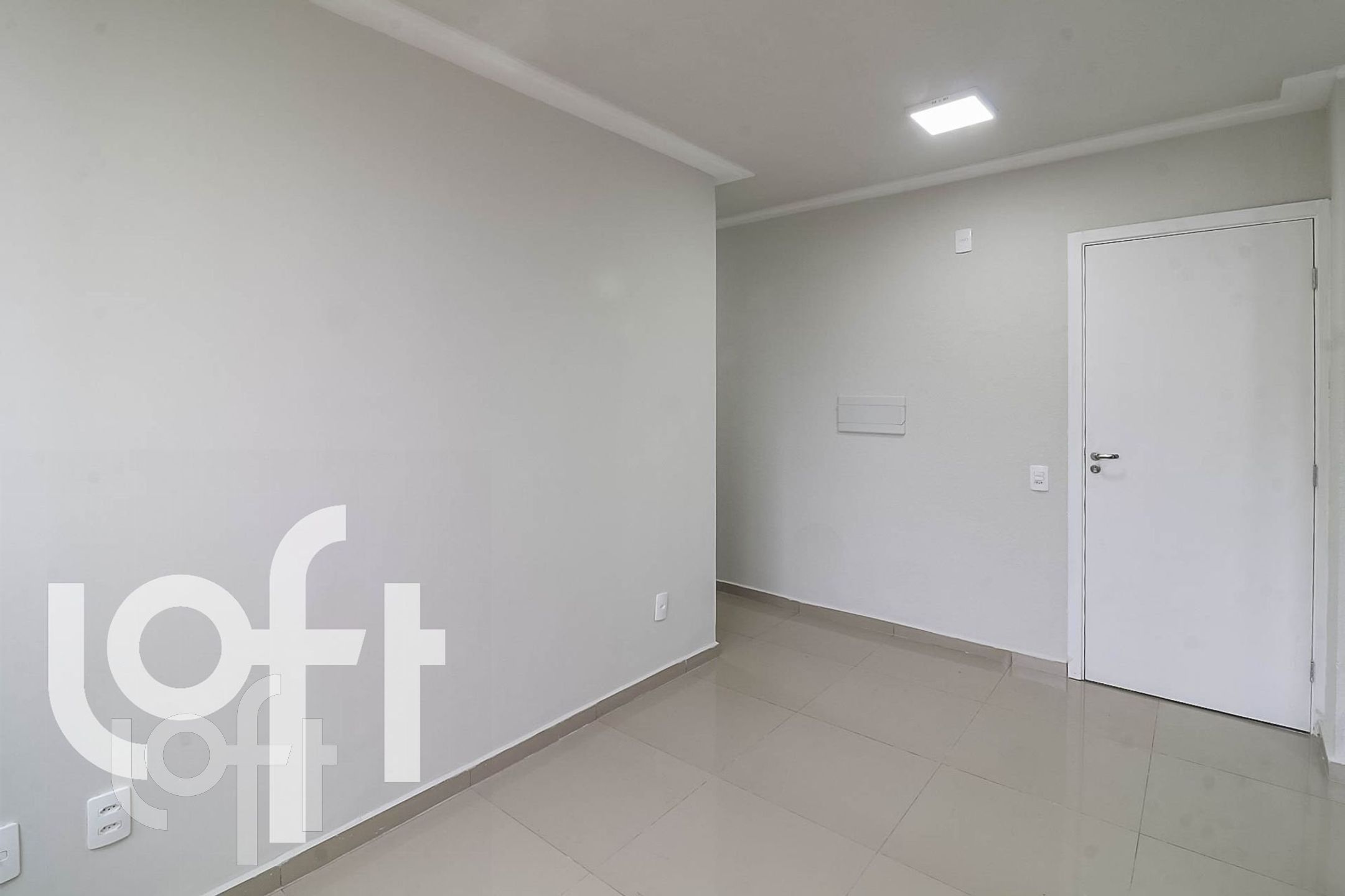 Apartamento à venda com 2 quartos, 41m² - Foto 13