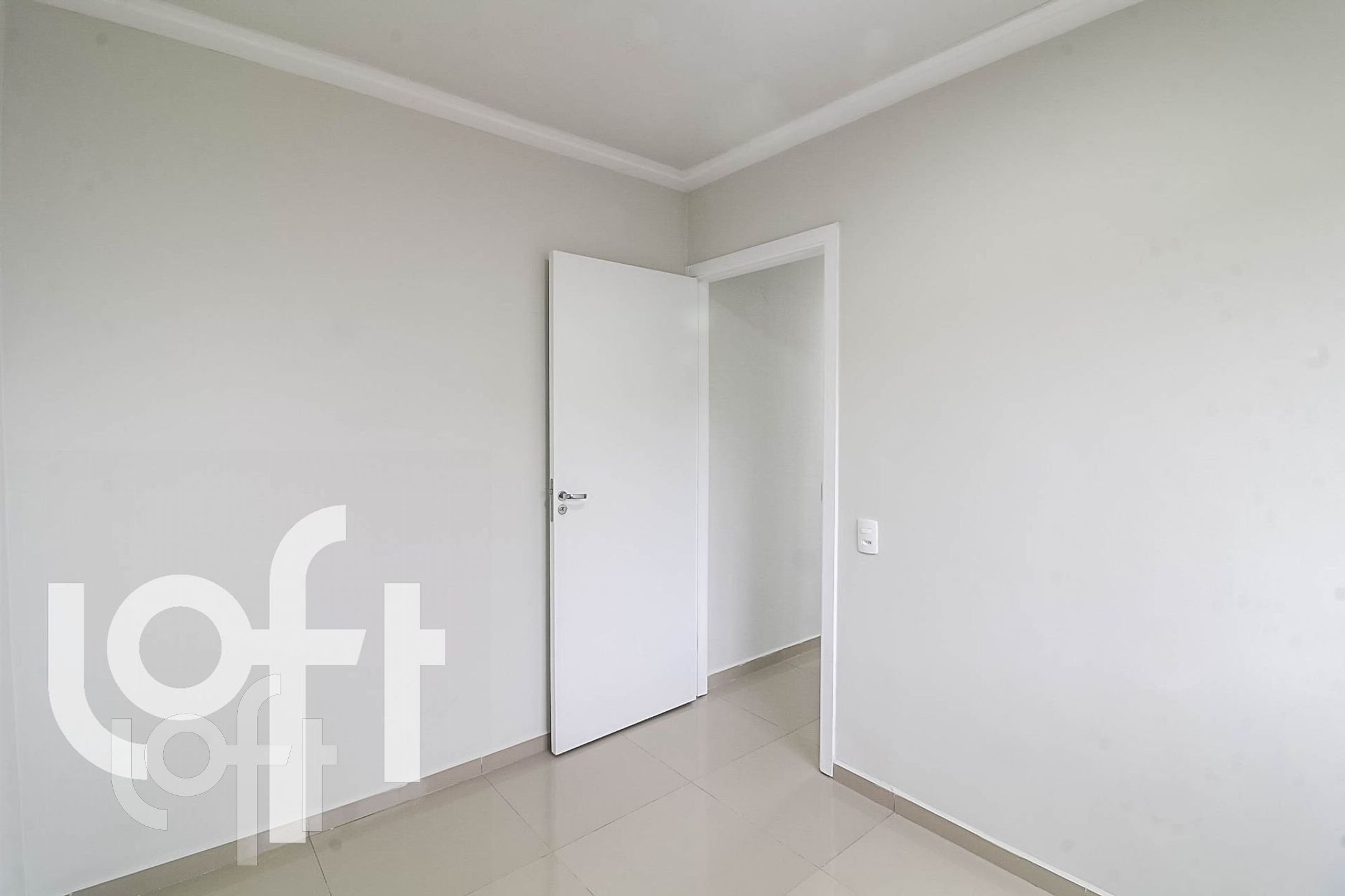 Apartamento à venda com 2 quartos, 41m² - Foto 6