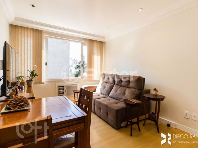 Apartamento com 60m², 2 dormitórios, 1 vaga, Petrópolis em Porto Alegre