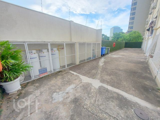 Apartamento com 66m², 2 dormitórios, 2 vagas, Praia de Belas em Porto Alegre