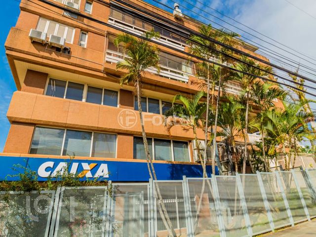 Apartamento com 128m², 3 dormitórios, 1 suíte, 2 vagas, Vila Ipiranga em Porto Alegre