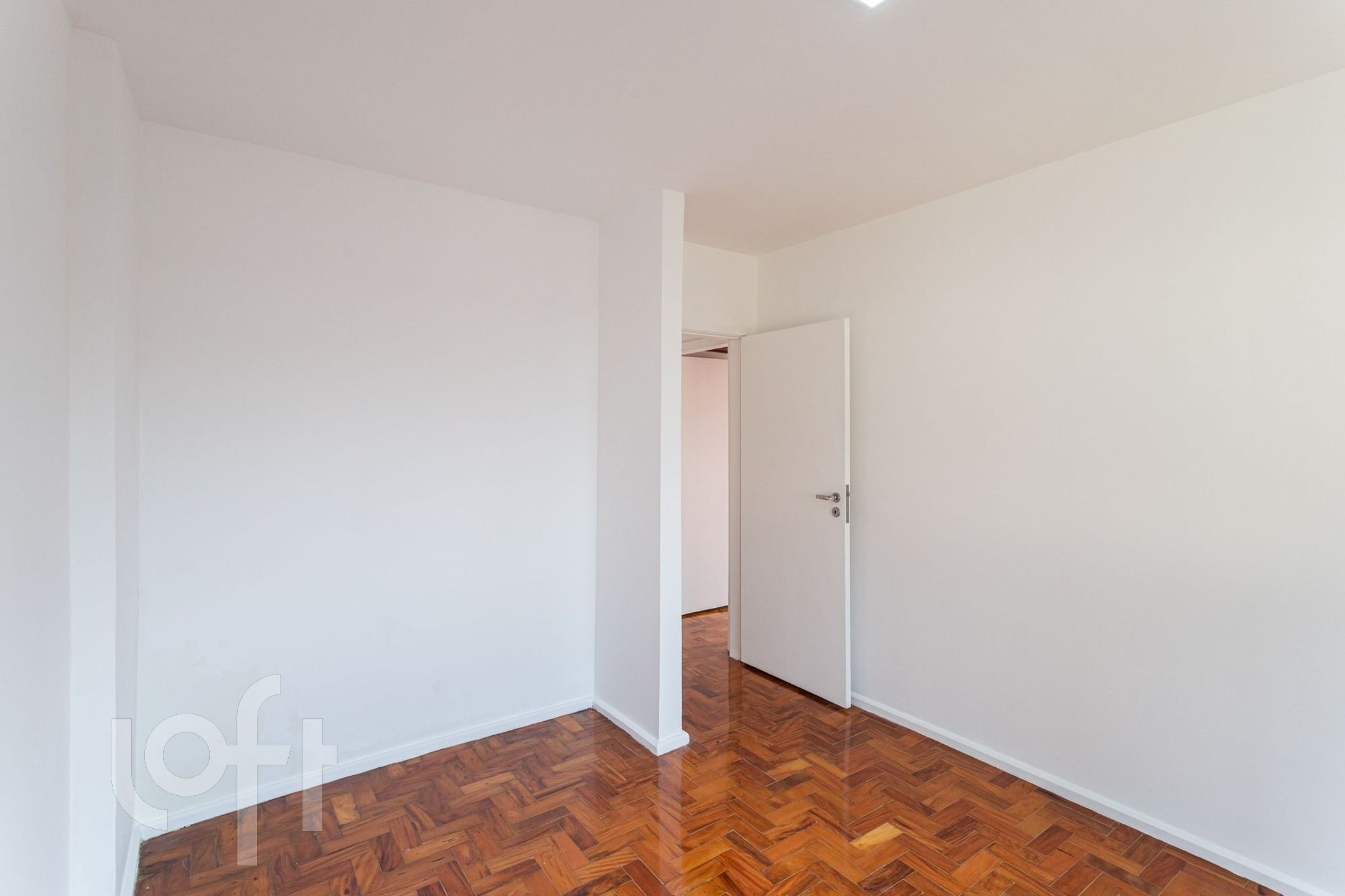 Apartamento à venda com 3 quartos, 112m² - Foto 4