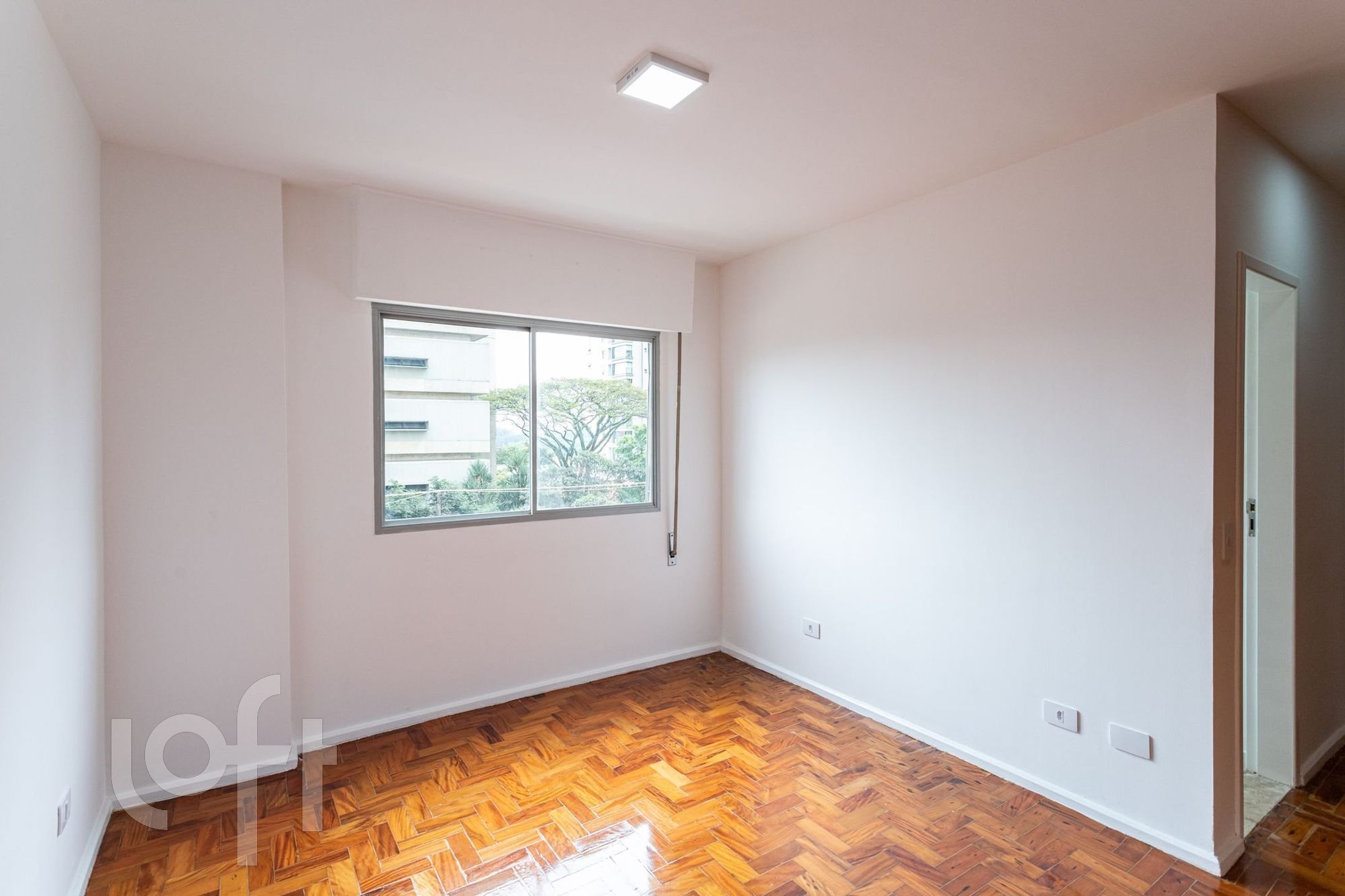 Imagem da propriedade PU1rmnlo0 10