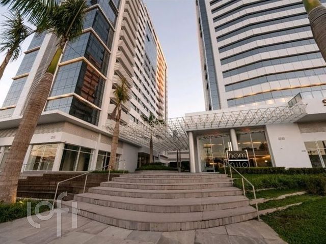 Apartamento com 39m², 1 dormitório, 1 vaga, Chácara das Pedras em Porto Alegre