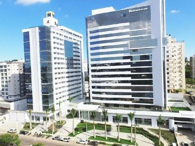 Apartamento com 39m², 1 dormitório, 1 vaga, Chácara das Pedras em Porto Alegre