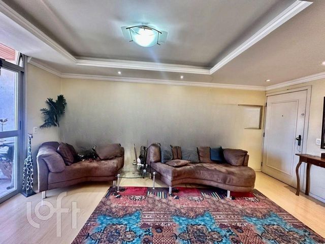 Apartamento com 86m², 2 dormitórios, 1 suíte, 2 vagas, Floresta em Porto Alegre