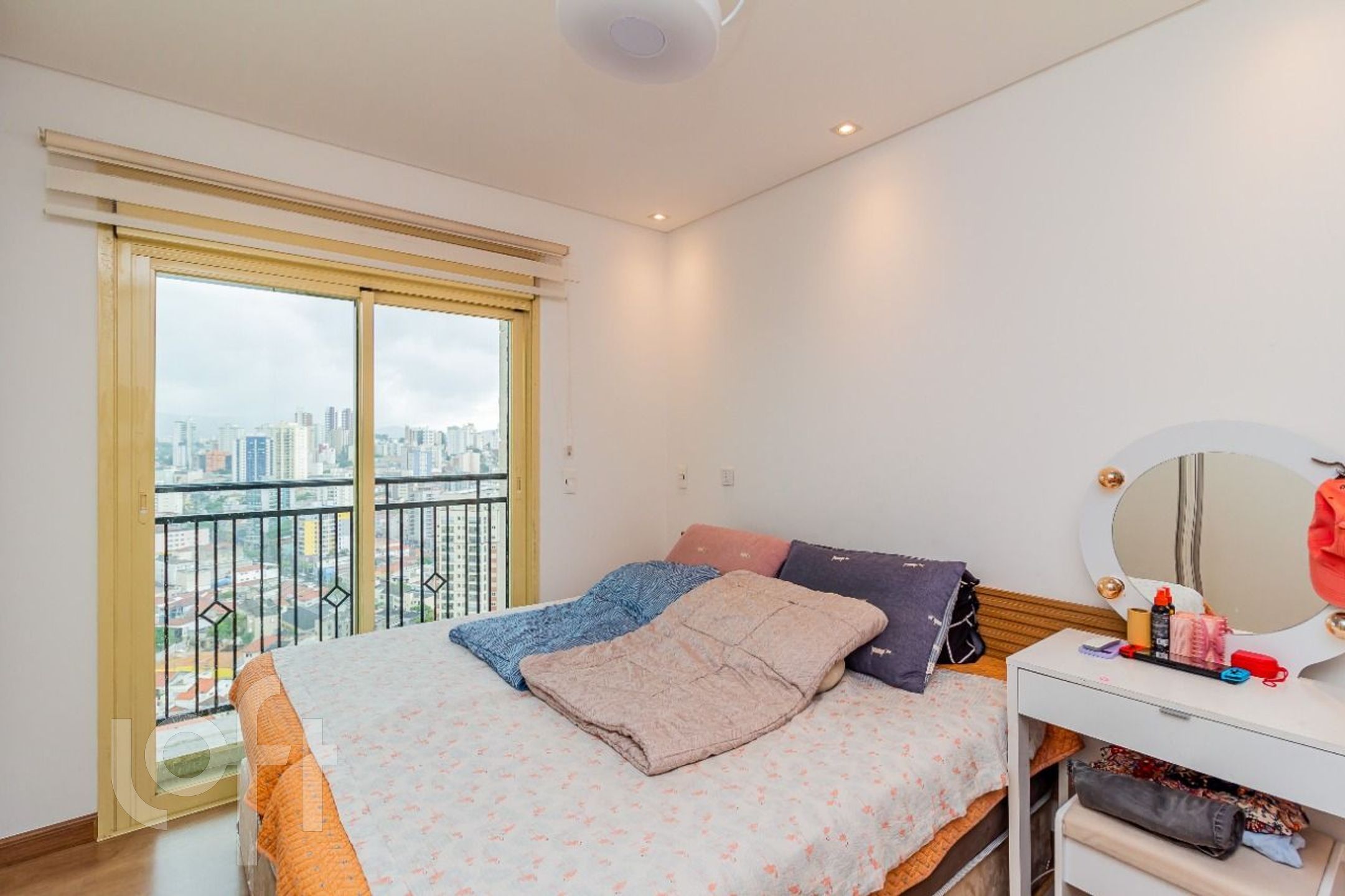 Apartamento à venda com 4 quartos, 165m² - Foto 15