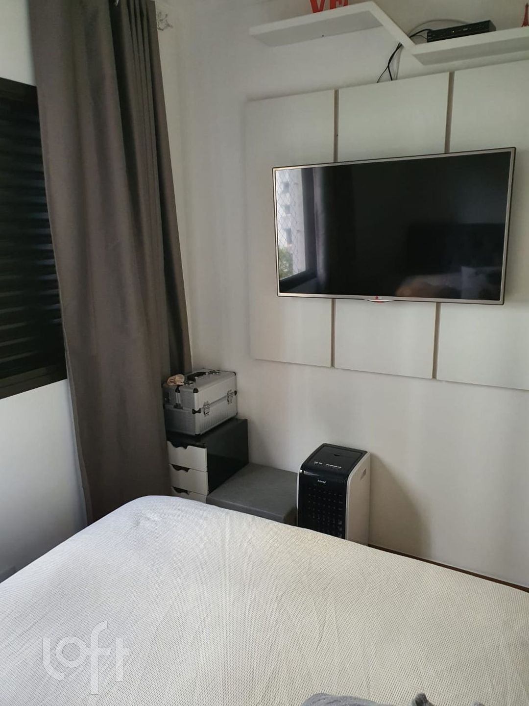 Apartamento à venda com 4 quartos, 140m² - Foto 2