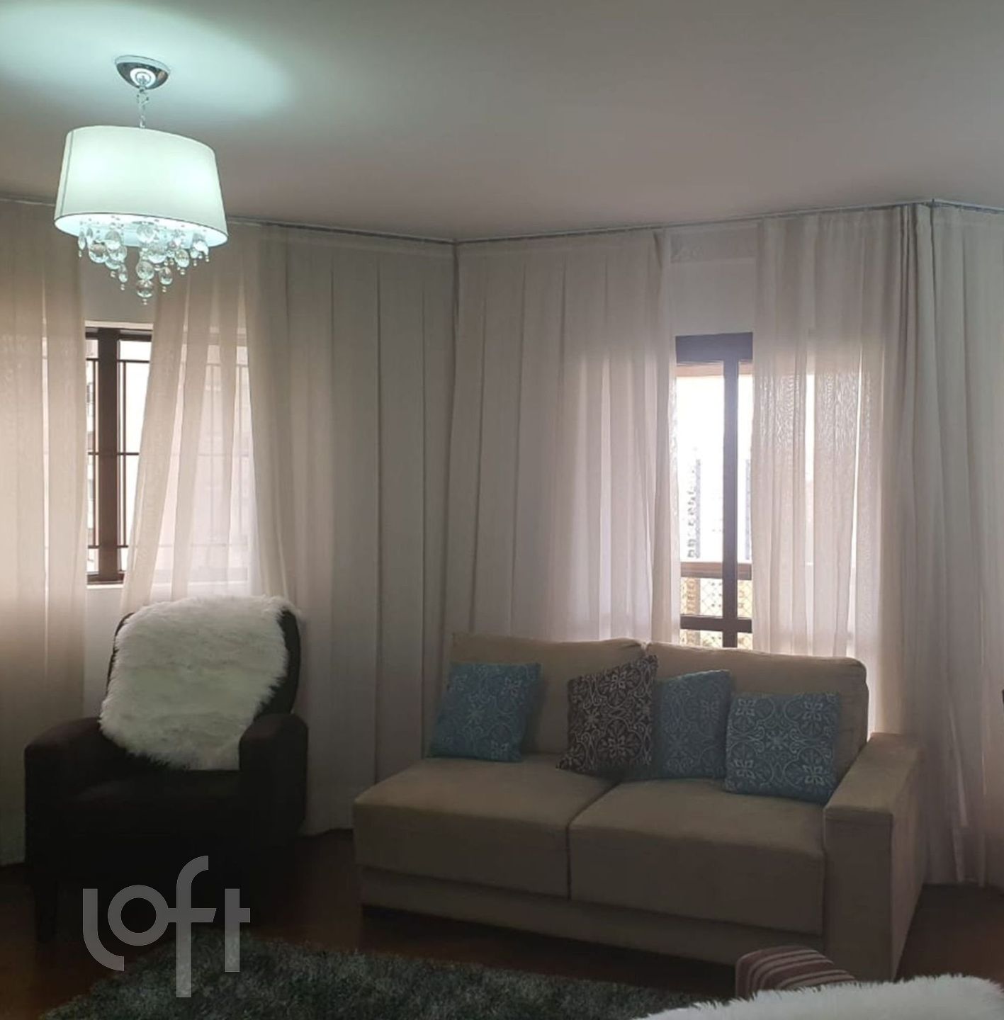 Apartamento à venda com 4 quartos, 140m² - Foto 1