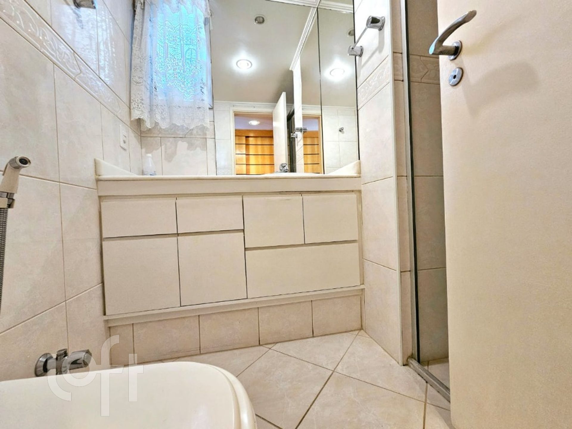 Apartamento à venda com 3 quartos, 169m² - Foto 21