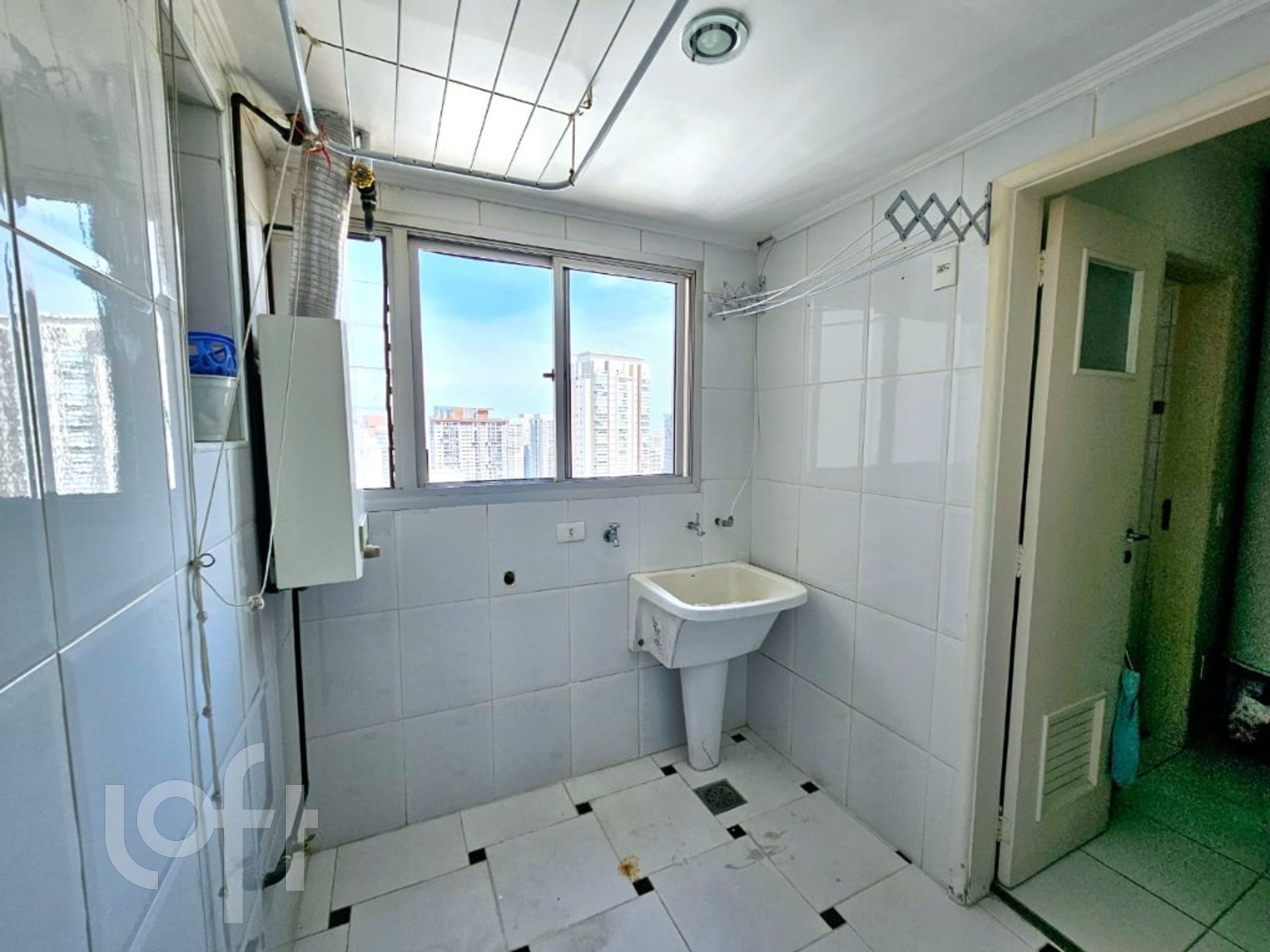 Apartamento à venda com 3 quartos, 169m² - Foto 27