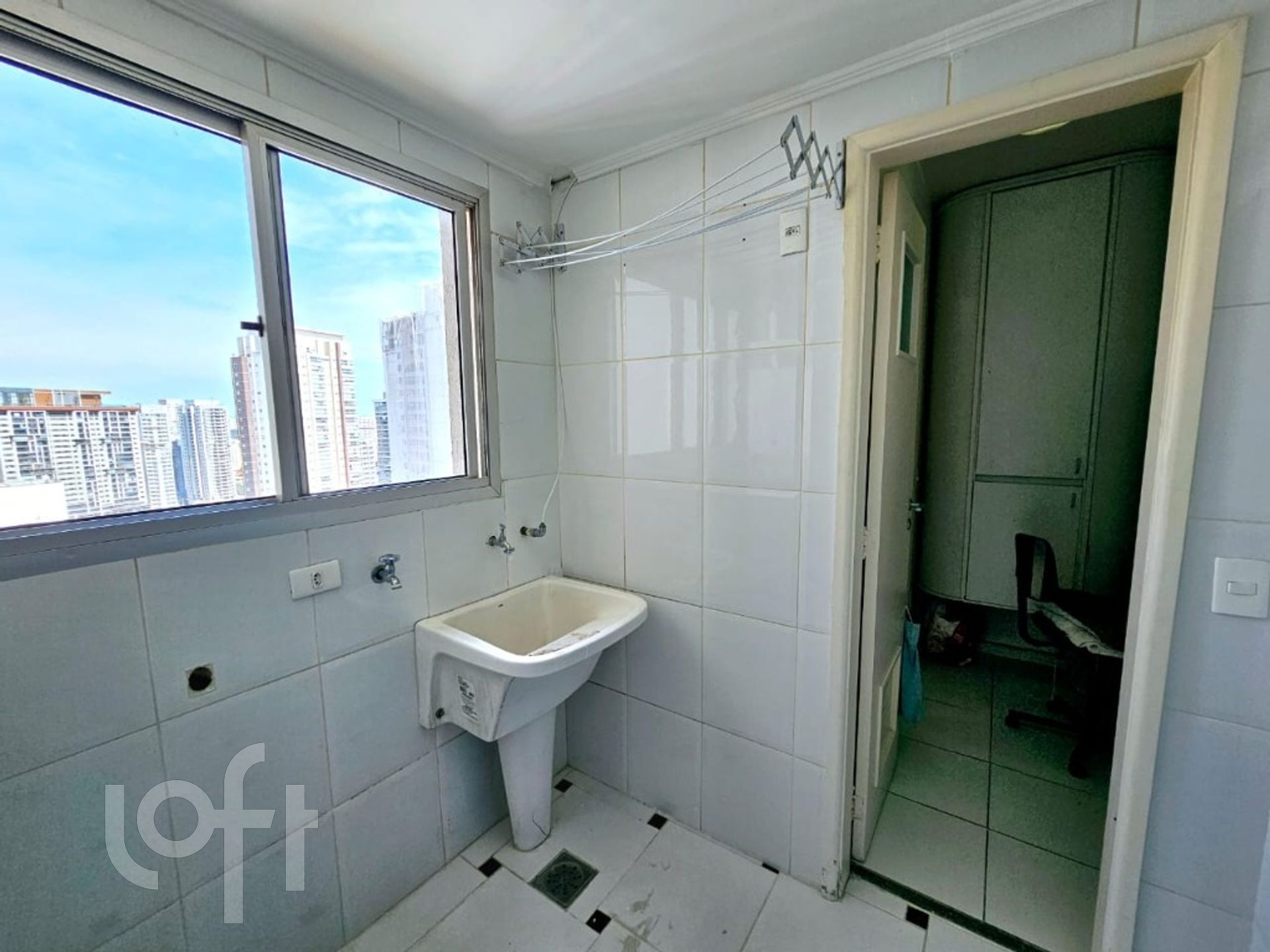 Apartamento à venda com 3 quartos, 169m² - Foto 26