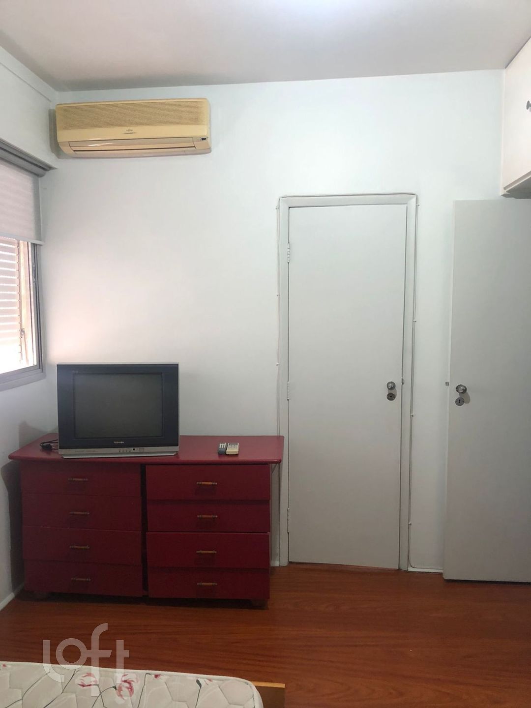 Apartamento à venda com 3 quartos, 96m² - Foto 2