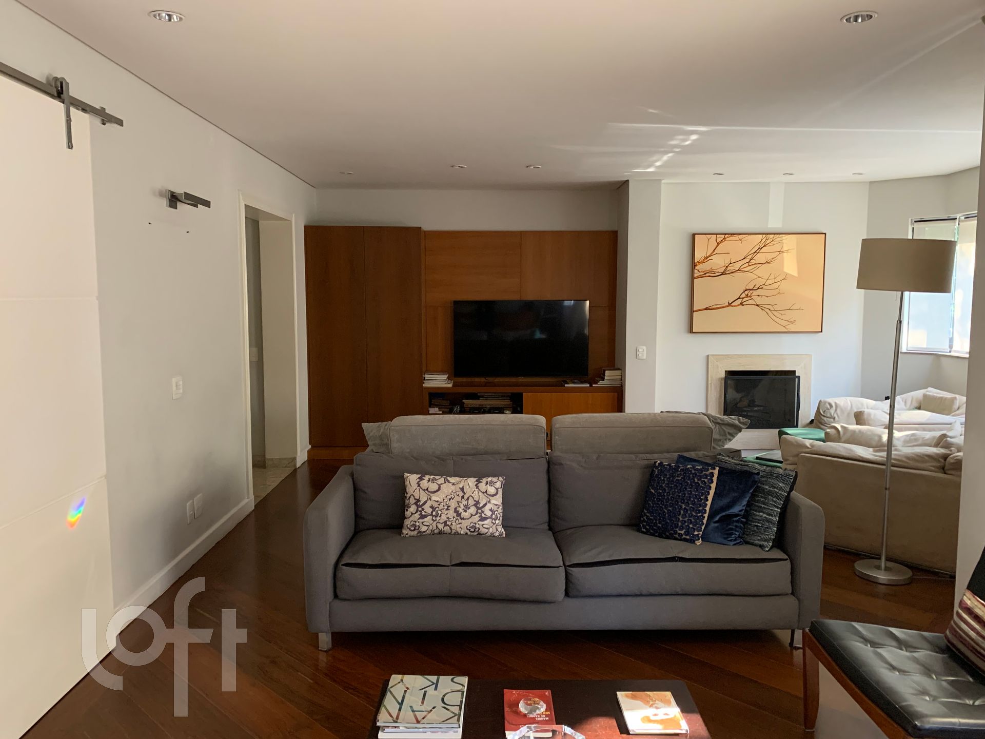 Apartamento à venda com 3 quartos, 173m² - Foto 4