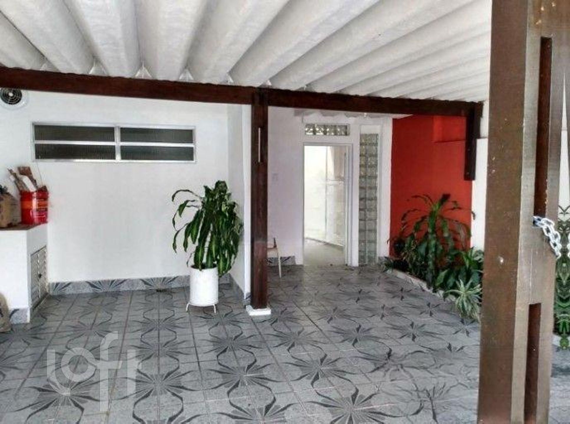 Casa à venda com 3 quartos, 130m² - Foto 2