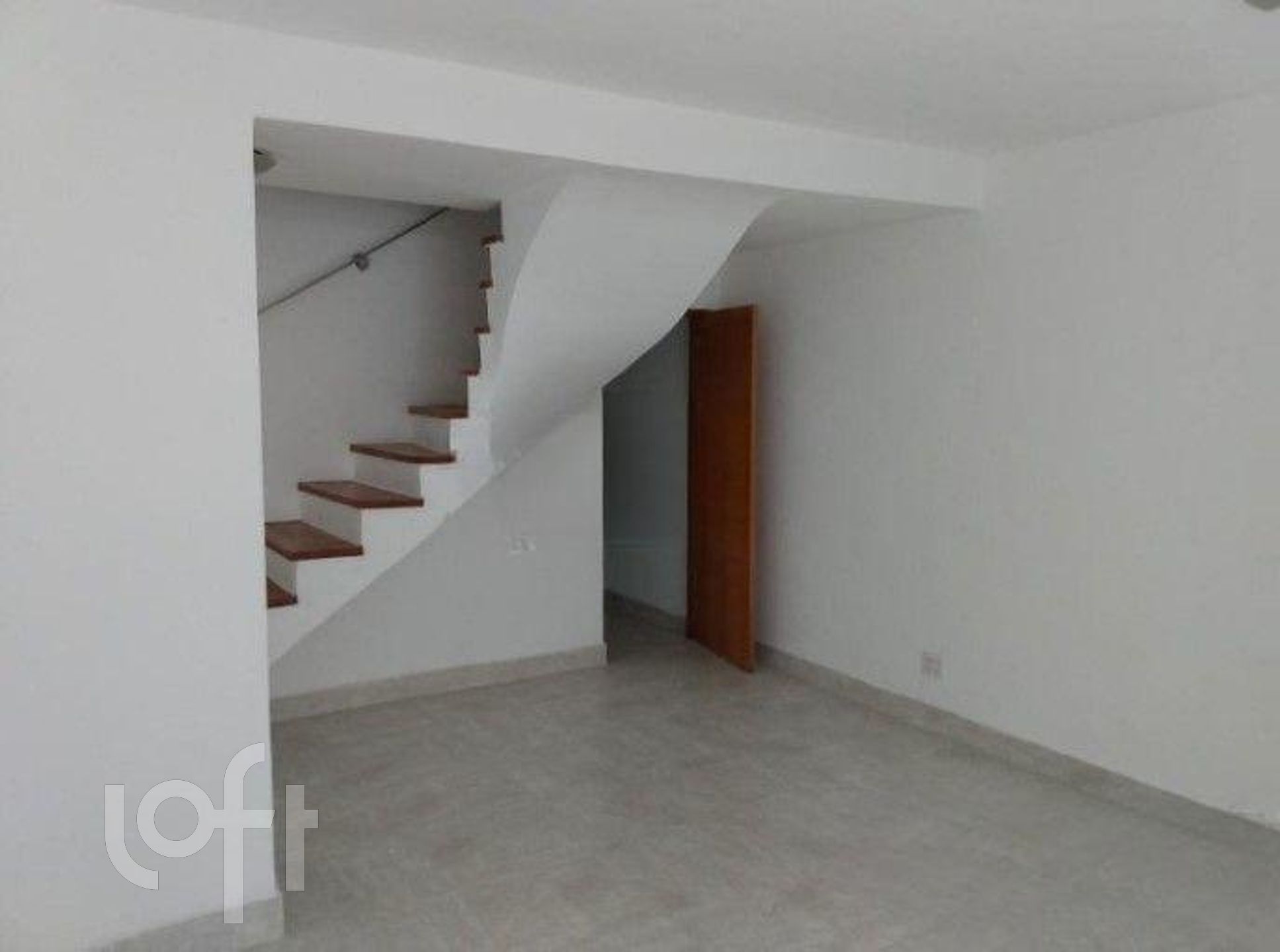 Casa à venda com 3 quartos, 130m² - Foto 4