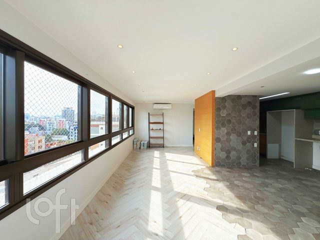 Apartamento com 110m², 3 dormitórios, 3 suítes, 2 vagas, Menino Deus em Porto Alegre