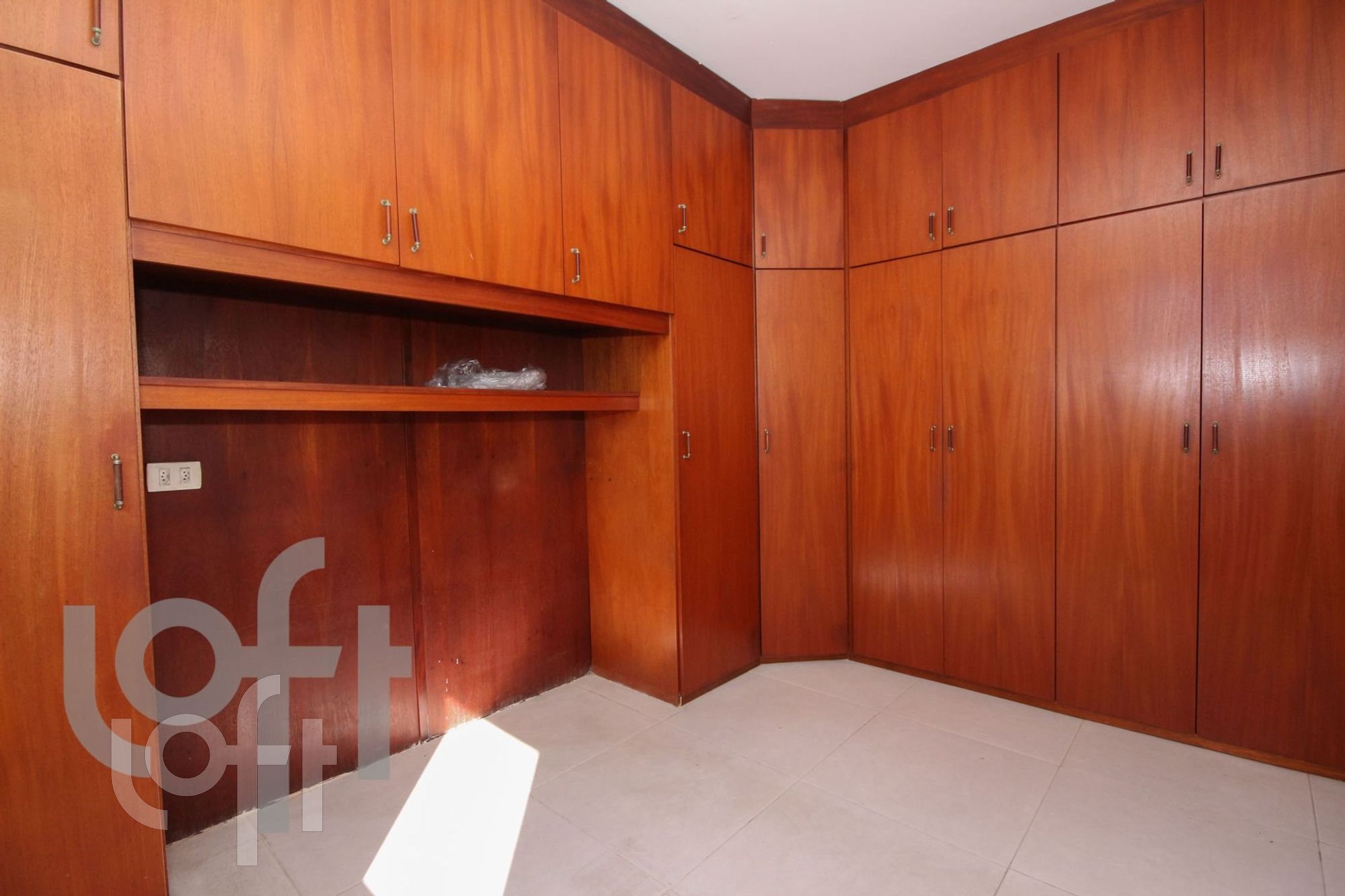 Apartamento à venda com 3 quartos, 92m² - Foto 4