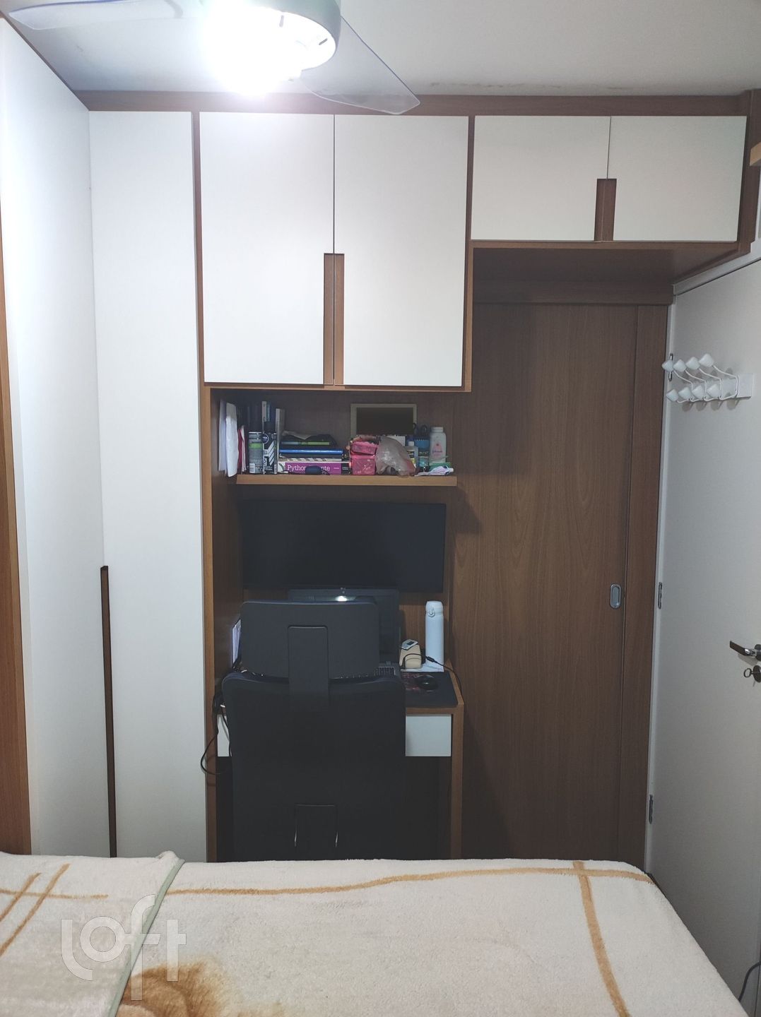 Apartamento à venda com 2 quartos, 32m² - Foto 2