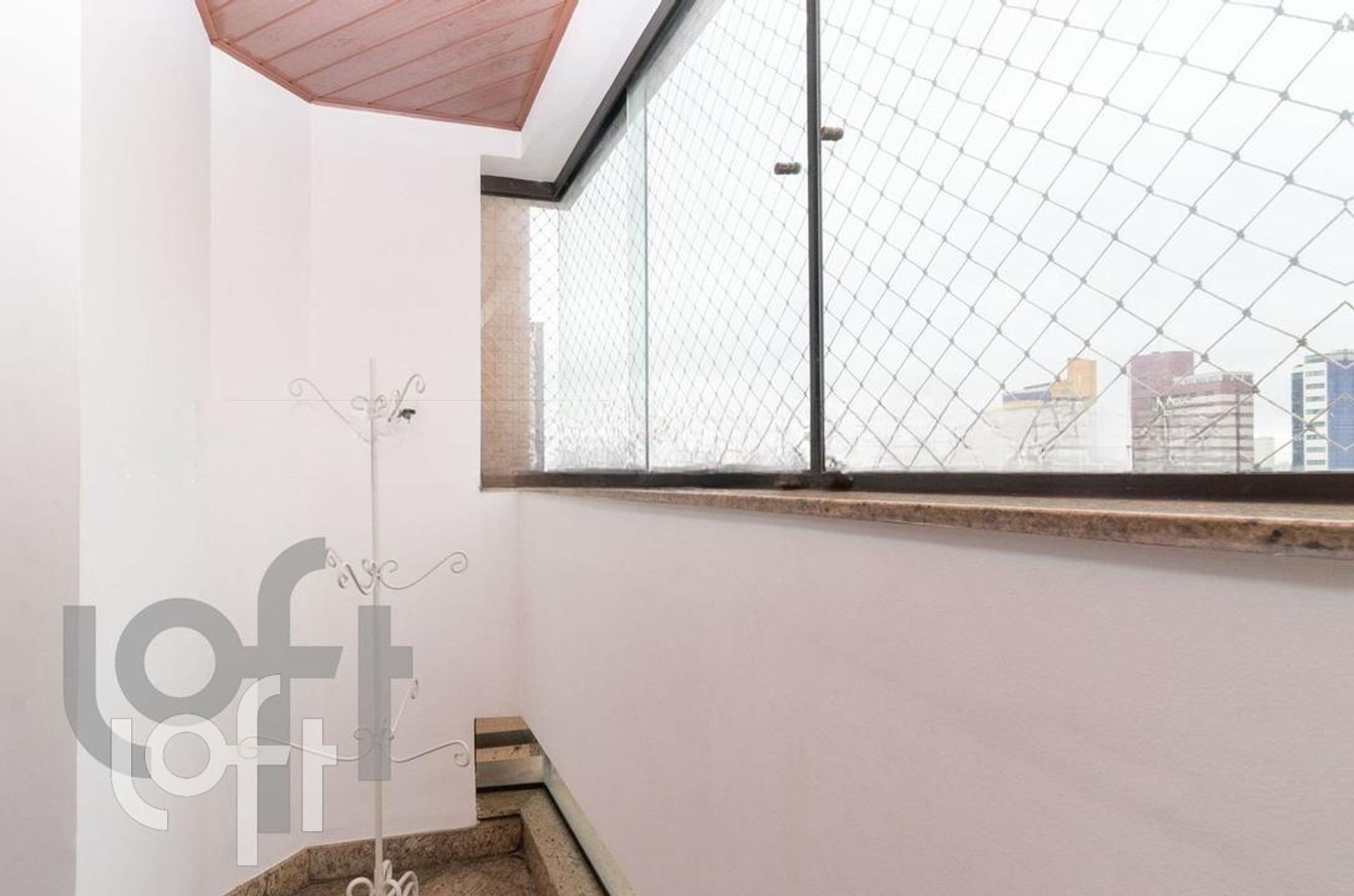 Apartamento à venda com 4 quartos, 300m² - Foto 4