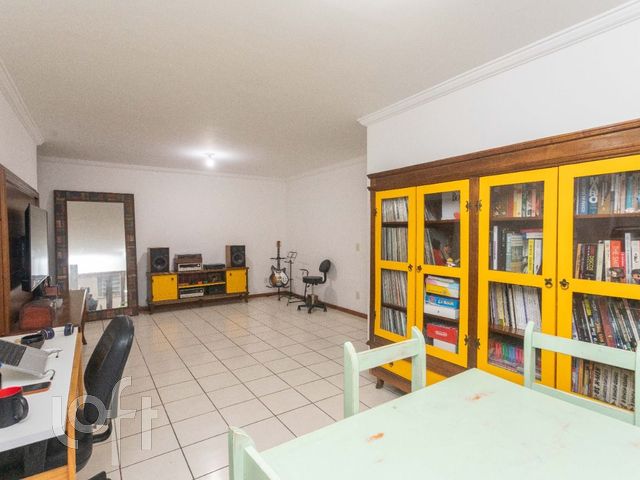 Apartamento com 86m², 2 dormitórios, 1 vaga, Bom Fim em Porto Alegre