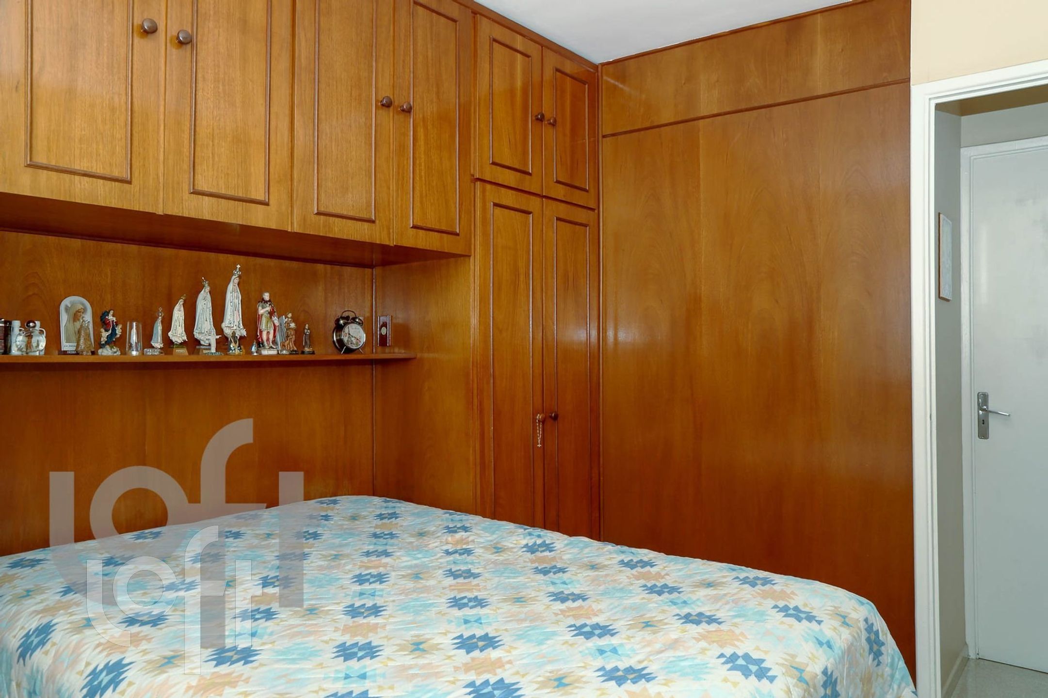 Apartamento à venda com 2 quartos, 56m² - Foto 4