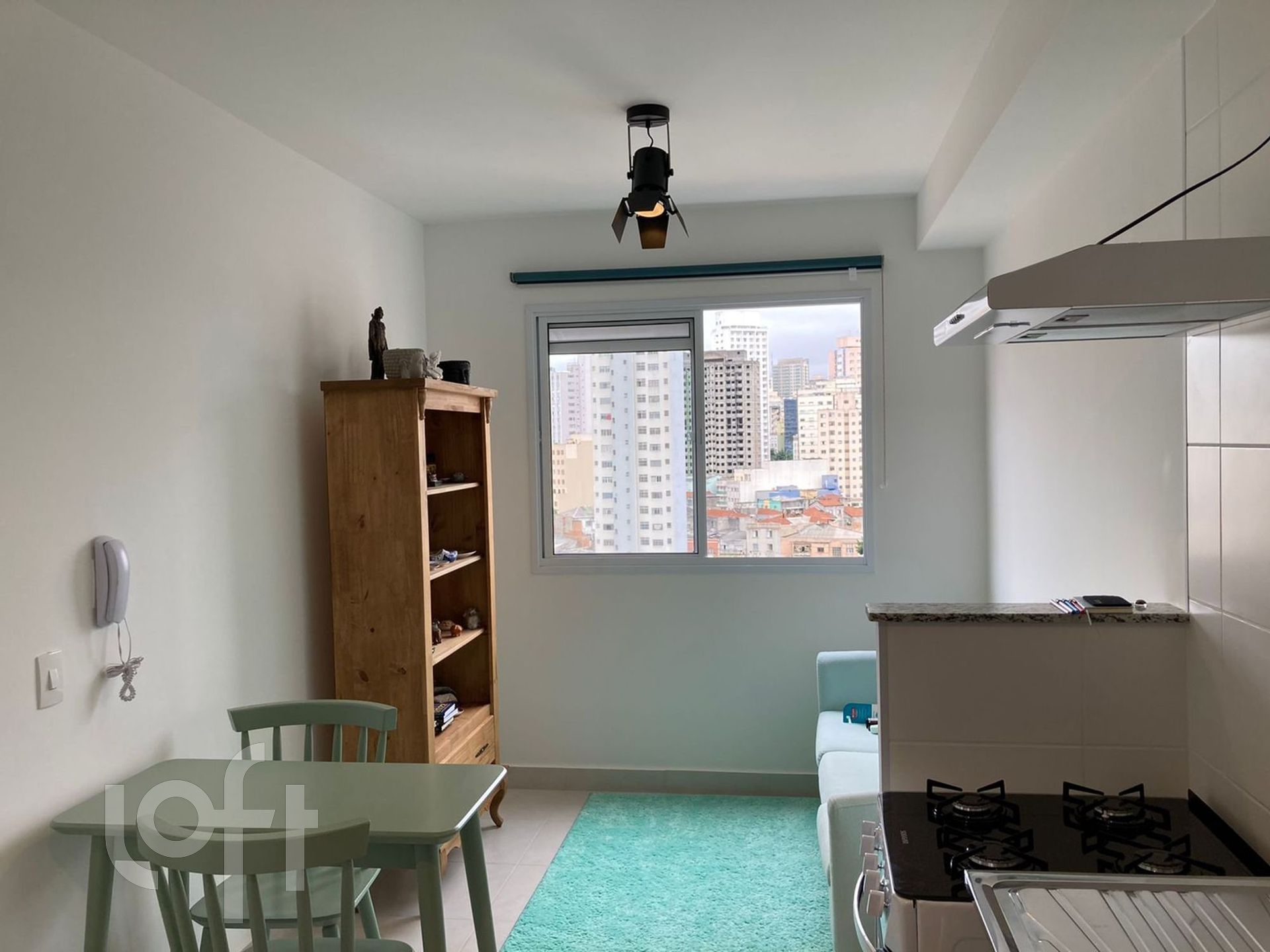 Apartamento à venda com 1 quarto, 27m² - Foto 1