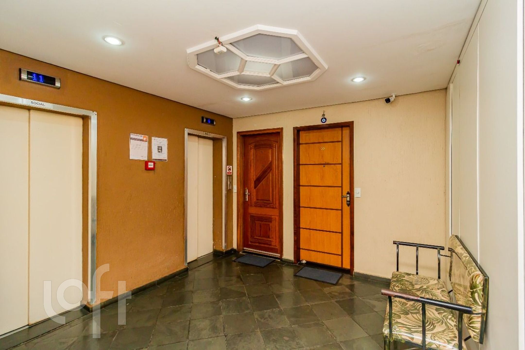 Apartamento à venda com 3 quartos, 73m² - Foto 29