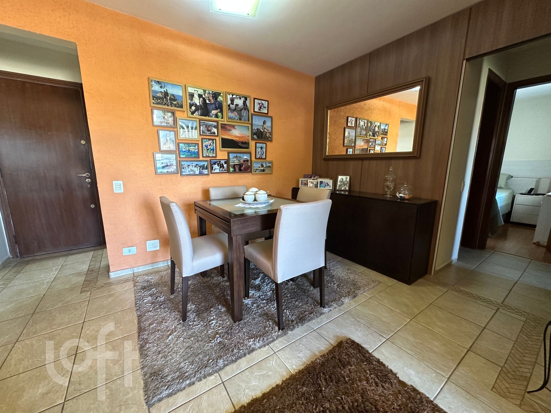 Apartamento à venda com 2 quartos, 70m² - Foto 4