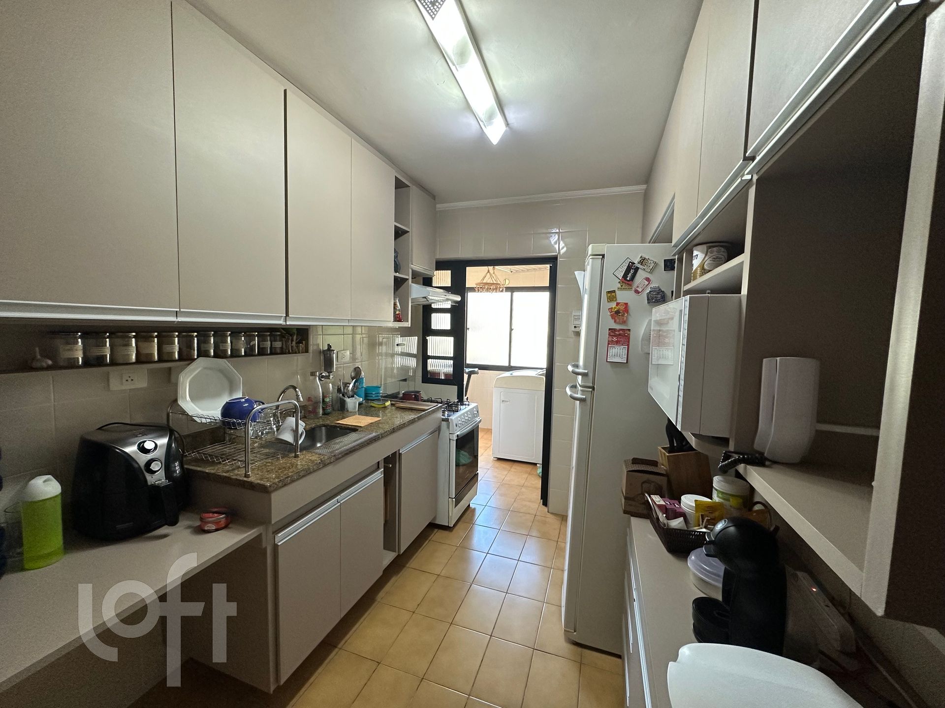 Apartamento à venda com 2 quartos, 70m² - Foto 9