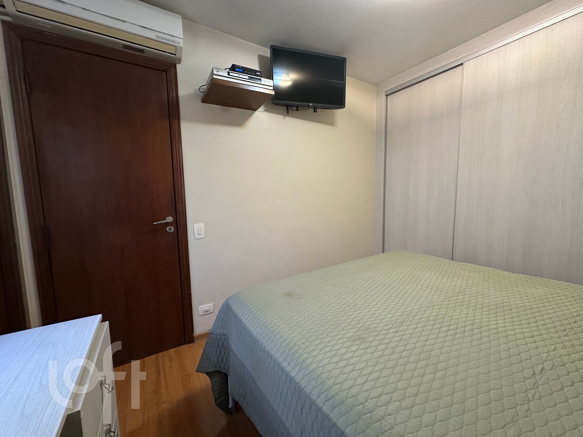 Apartamento à venda com 2 quartos, 70m² - Foto 16