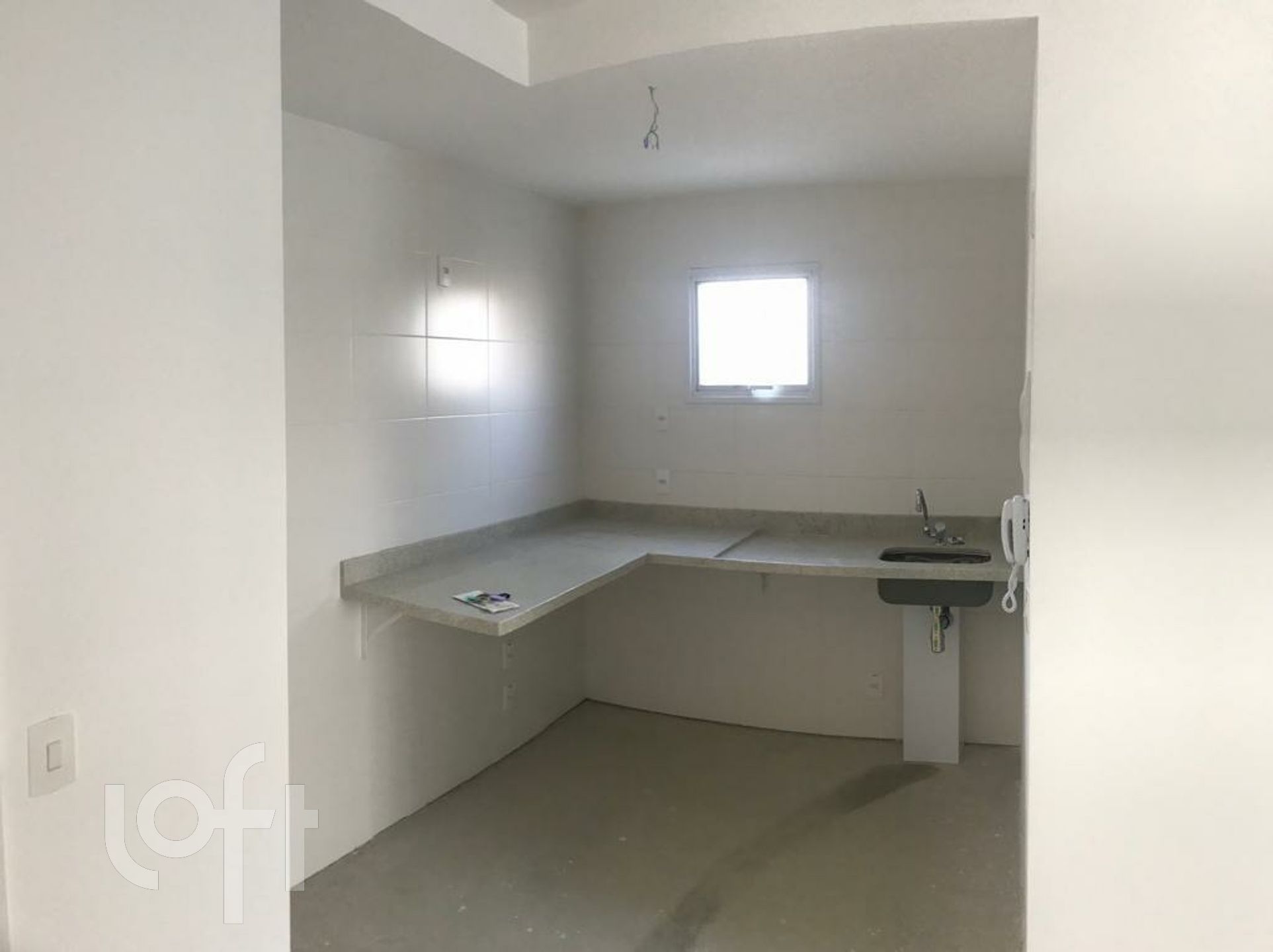 Apartamento à venda com 1 quarto, 44m² - Foto 3