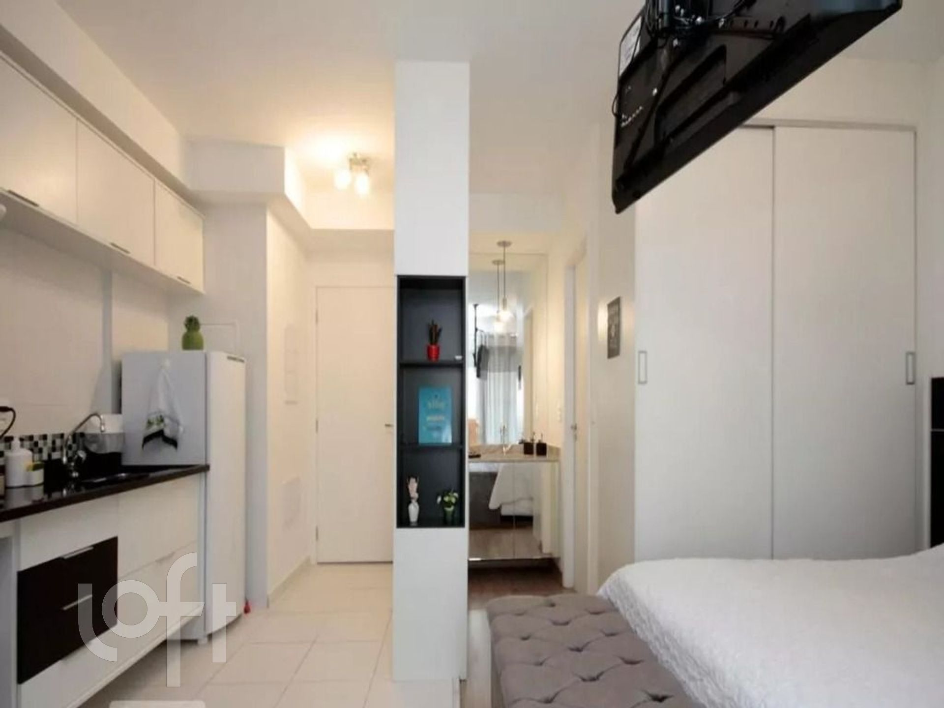 Apartamento à venda com 1 quarto, 35m² - Foto 2