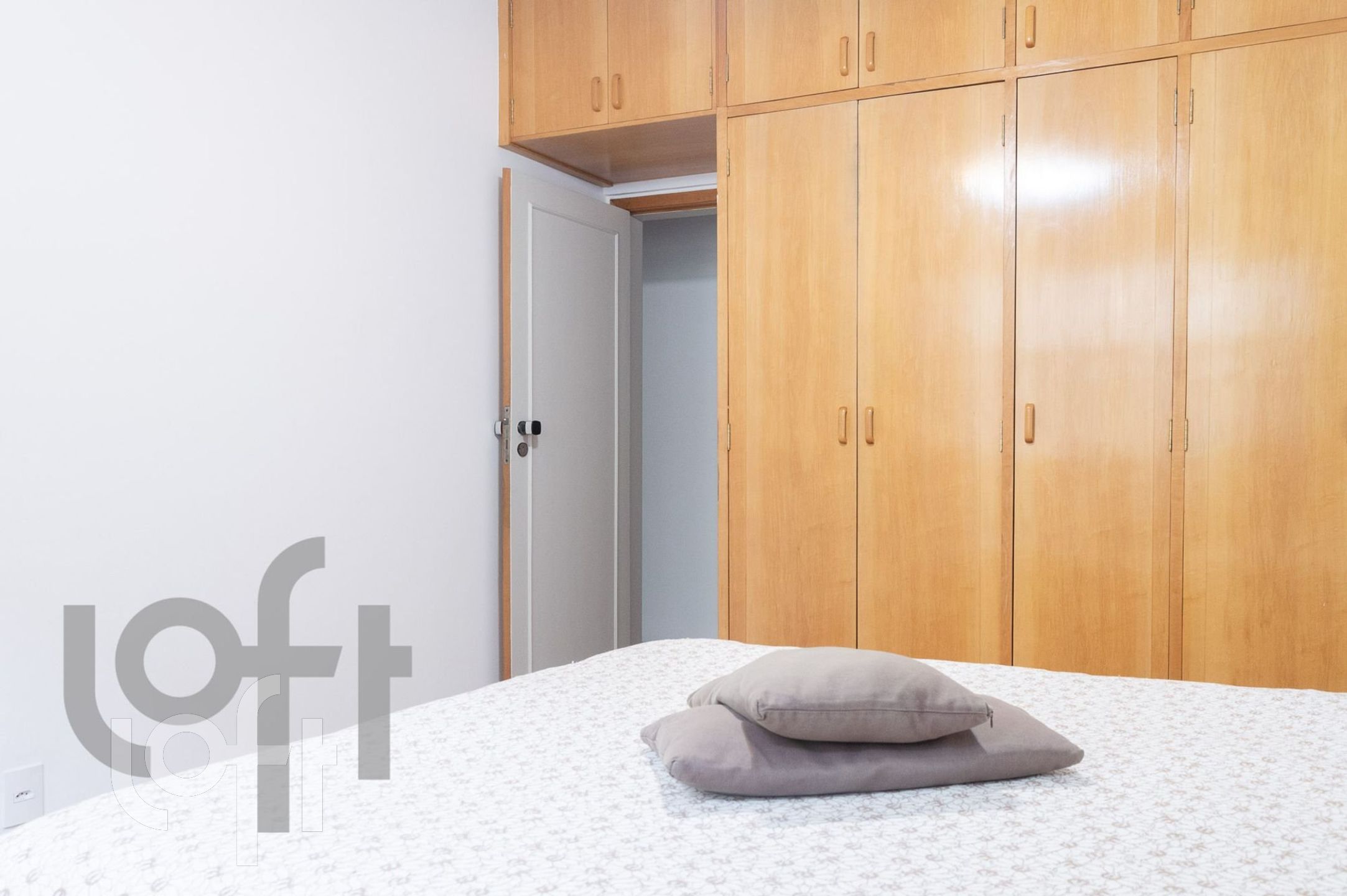 Apartamento à venda com 3 quartos, 160m² - Foto 18