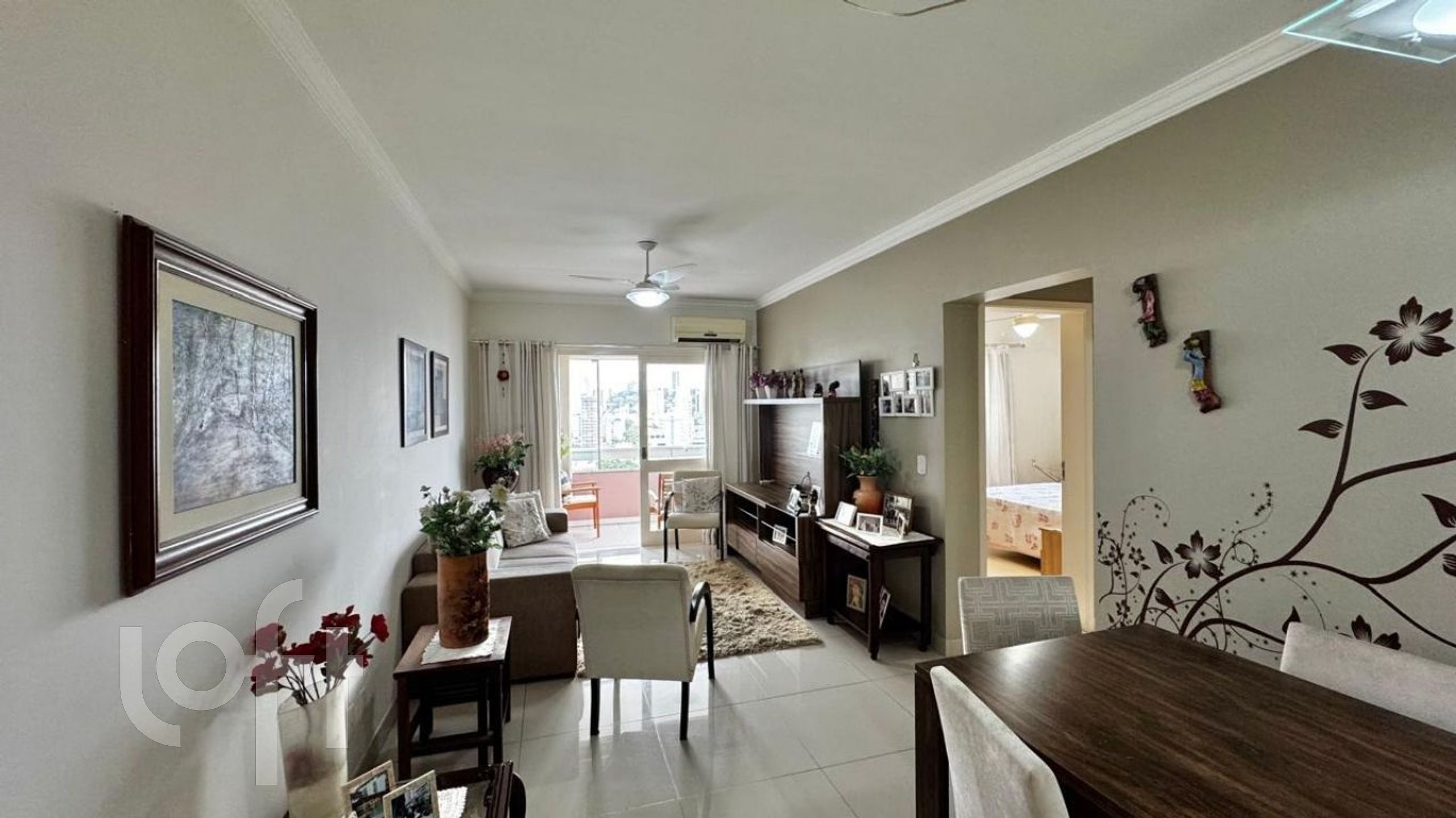 Apartamento com 80m², 2 dormitórios, 1 vaga, Rio Branco em Novo Hamburgo