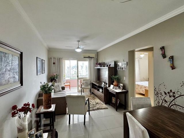 Apartamento com 80m², 2 dormitórios, 1 vaga, Rio Branco em Novo Hamburgo