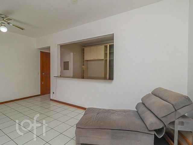 Apartamento com 99m², 3 dormitórios, 1 suíte, 1 vaga, Jardim Europa em Porto Alegre