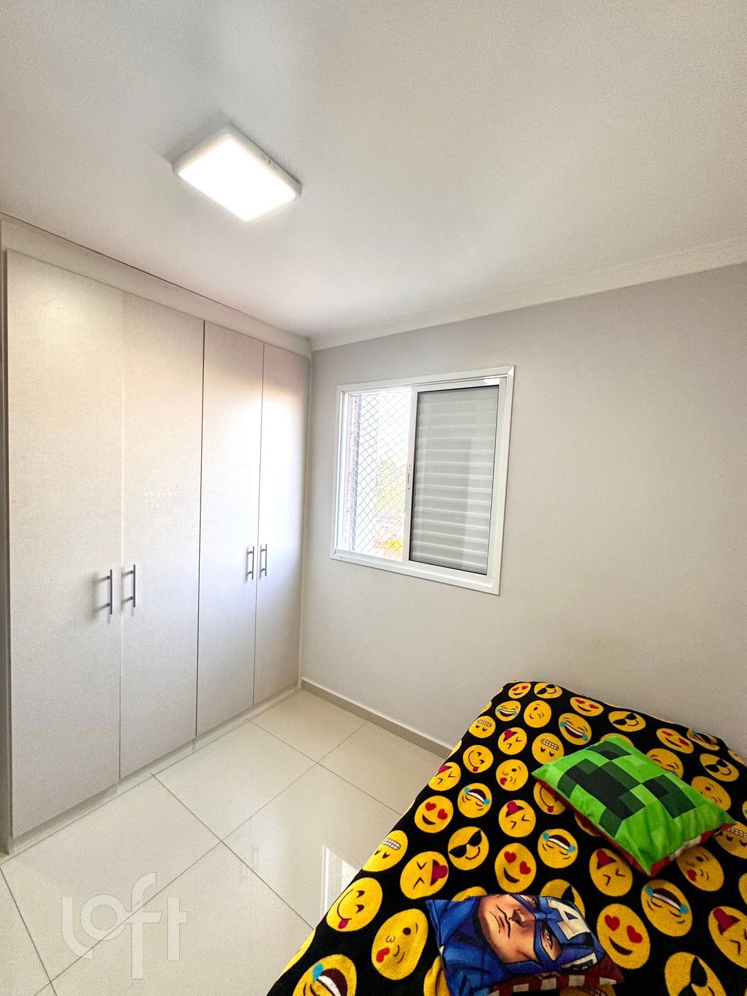 Apartamento à venda com 2 quartos, 52m² - Foto 13