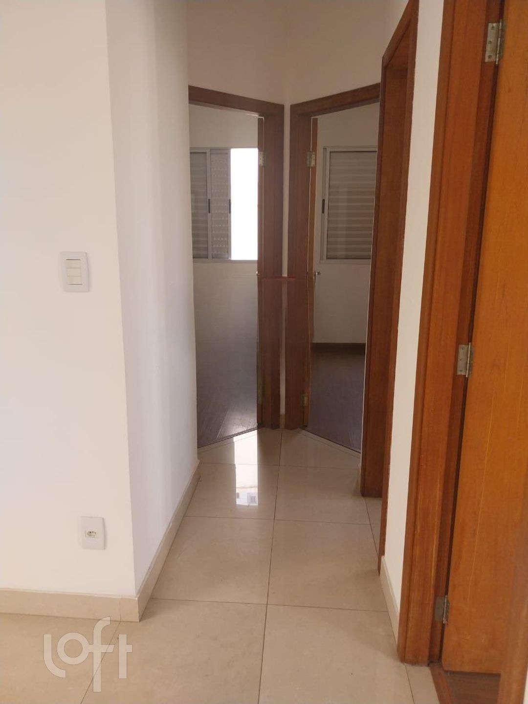 Apartamento à venda com 3 quartos, 90m² - Foto 3