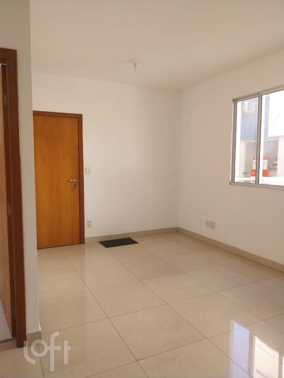 Apartamento à venda com 3 quartos, 90m² - Foto 1