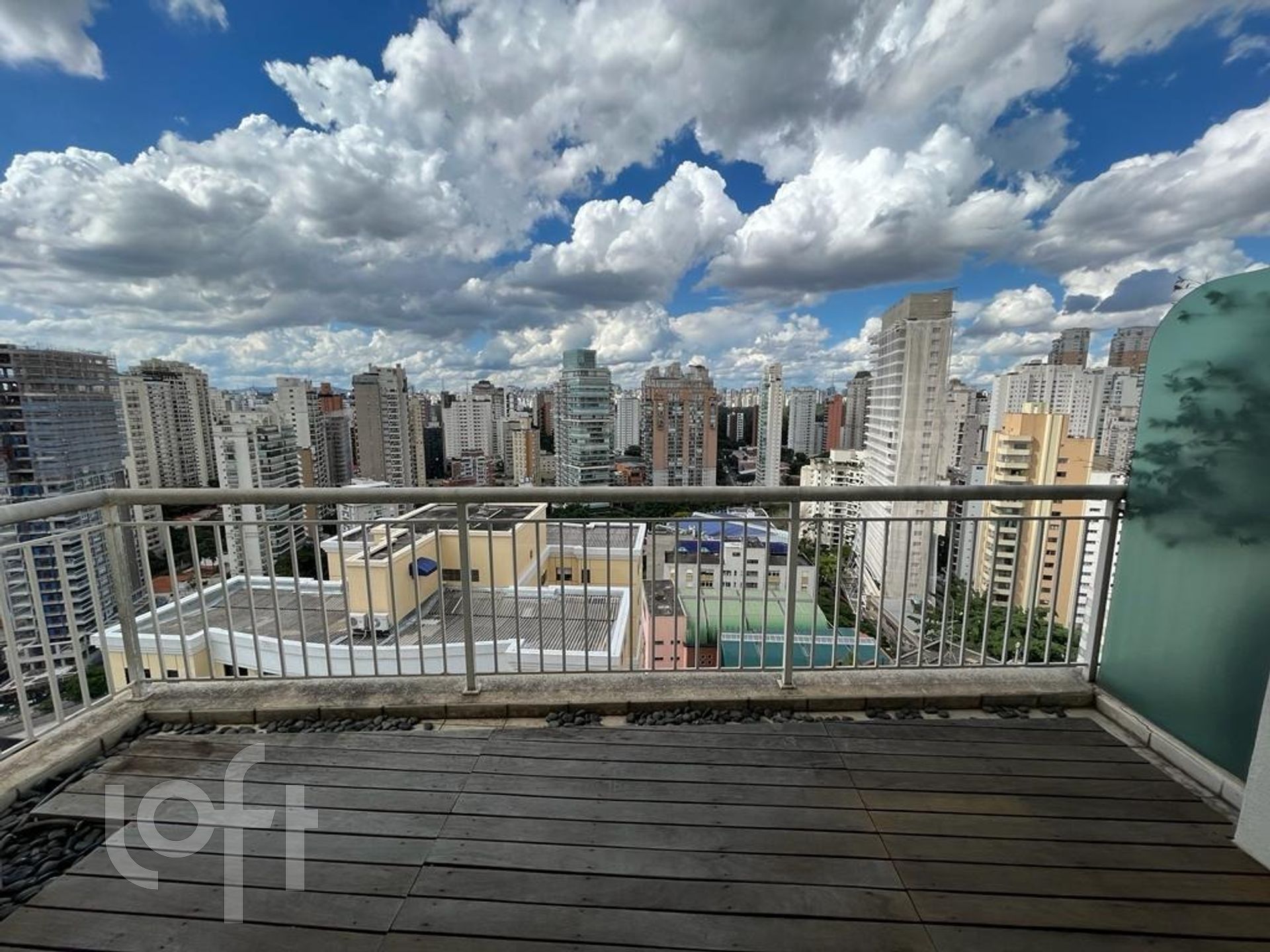 Apartamento à venda com 1 quarto, 103m² - Foto 11