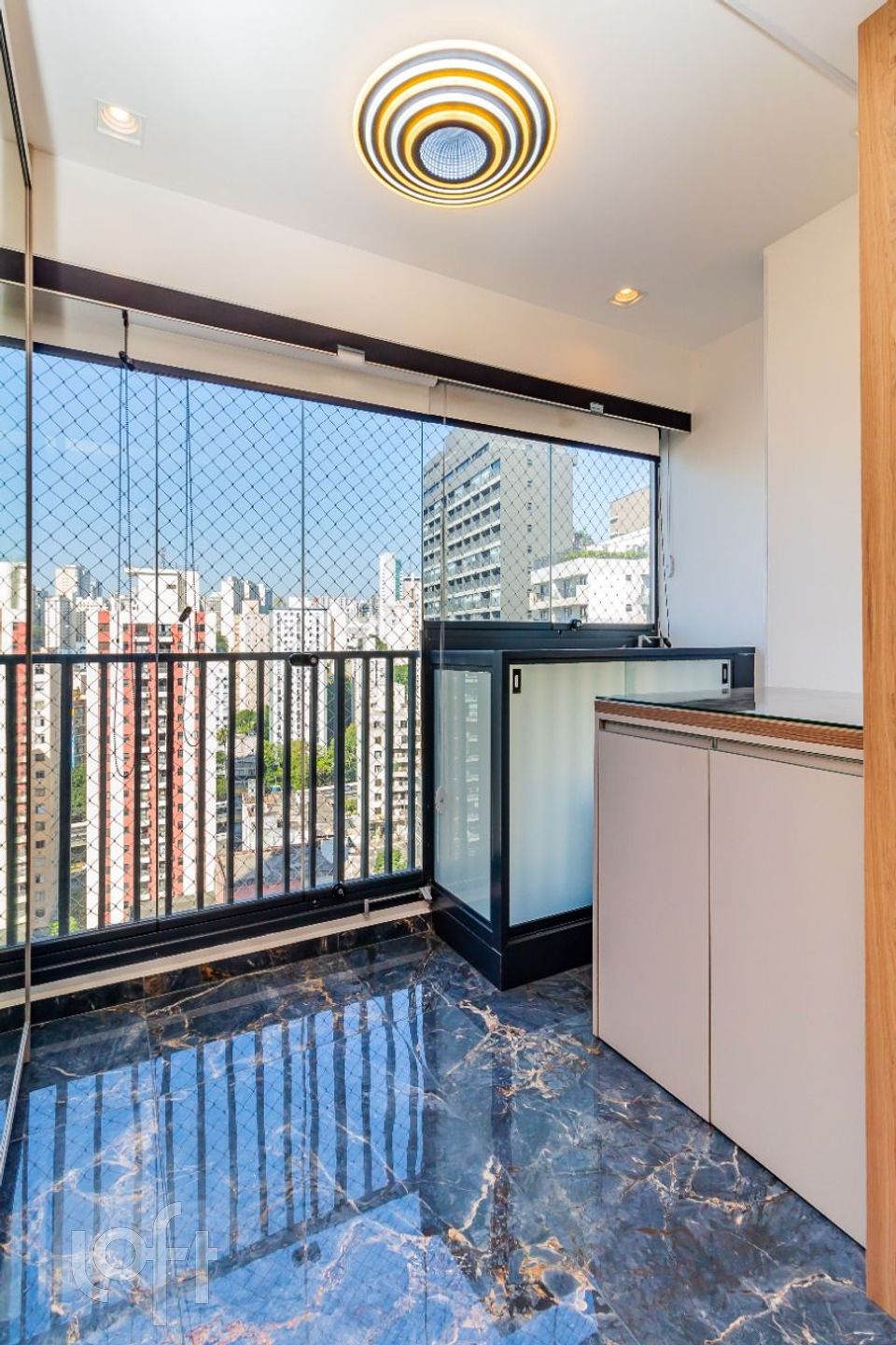 Apartamento à venda com 1 quarto, 25m² - Foto 1