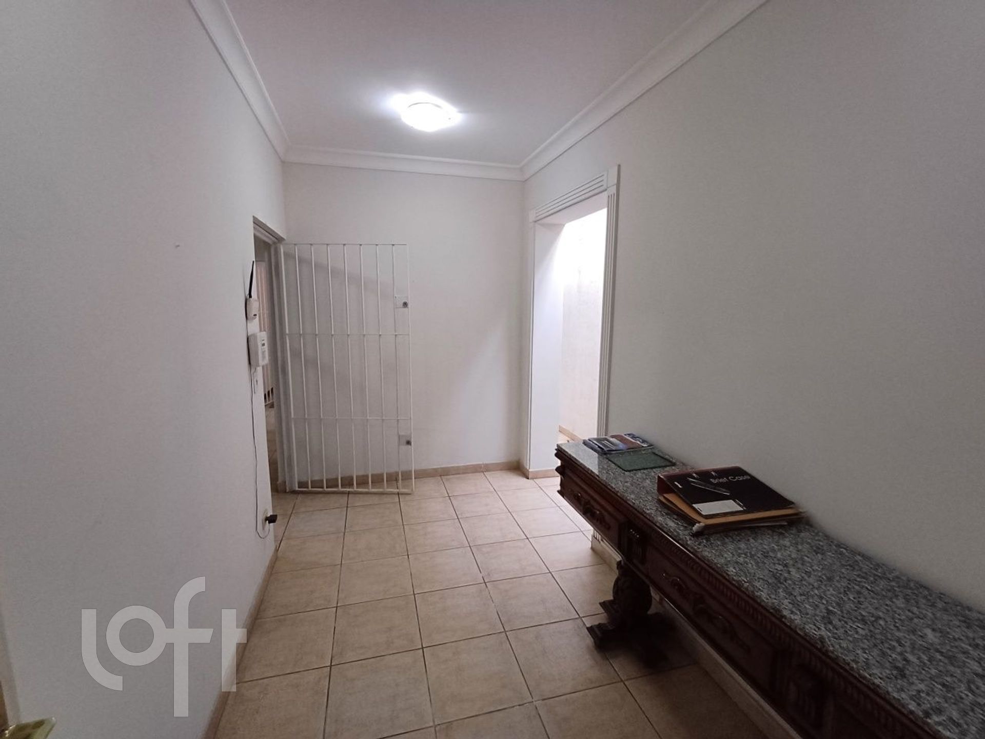 Casa à venda com 3 quartos, 320m² - Foto 14