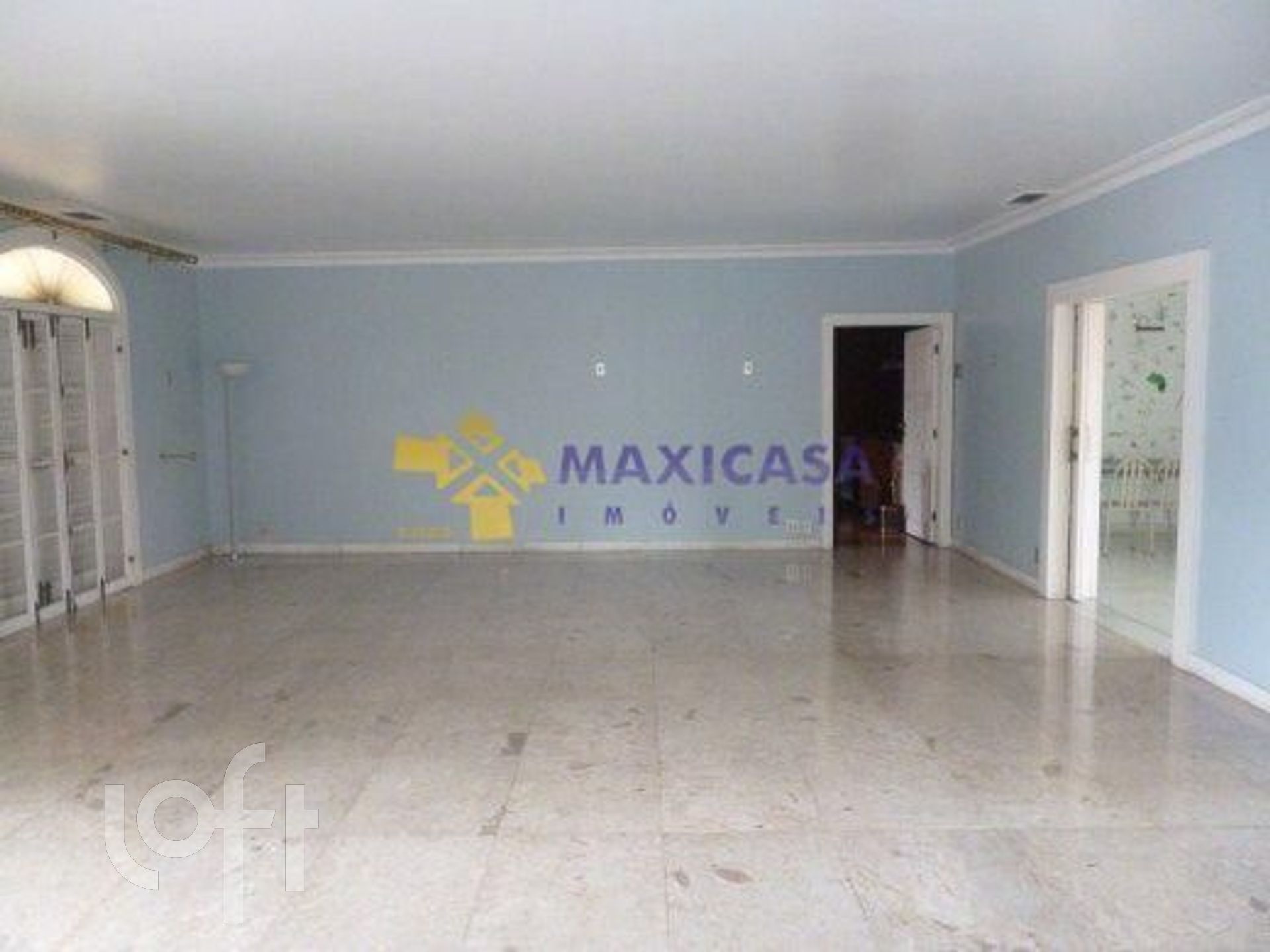 Casa à venda com 6 quartos, 1000m² - Foto 4