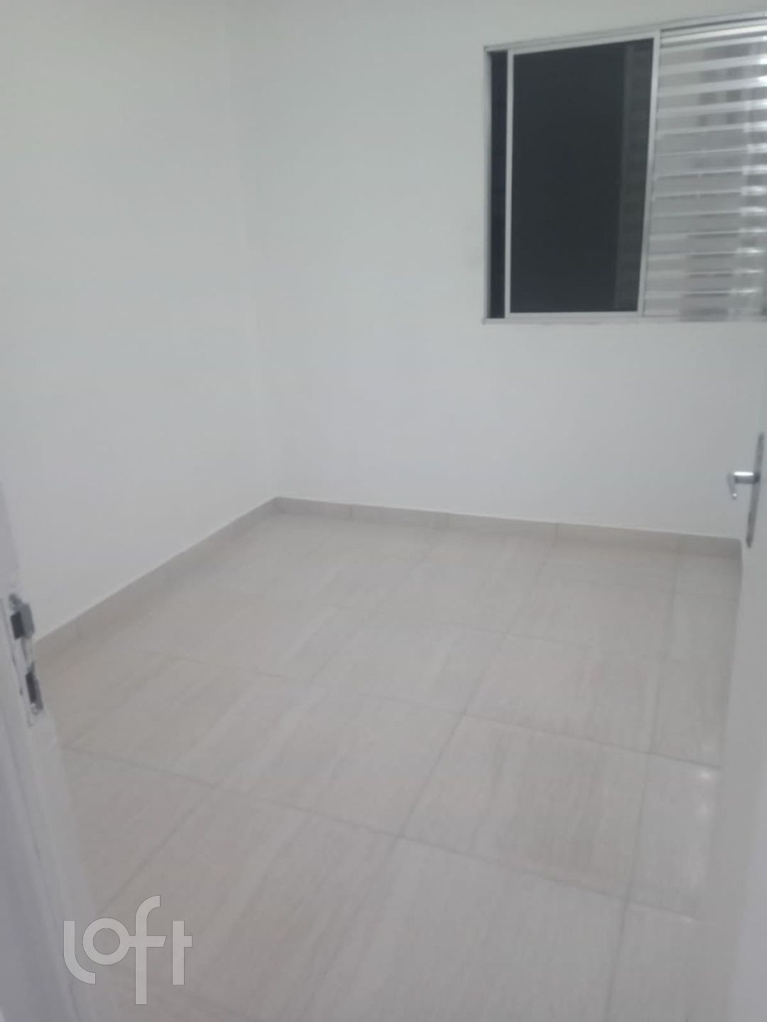 Apartamento à venda com 2 quartos, 50m² - Foto 2