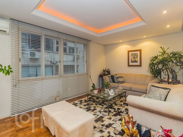 Apartamento com 109m², 3 dormitórios, 1 suíte, 1 vaga, Bom Fim em Porto Alegre