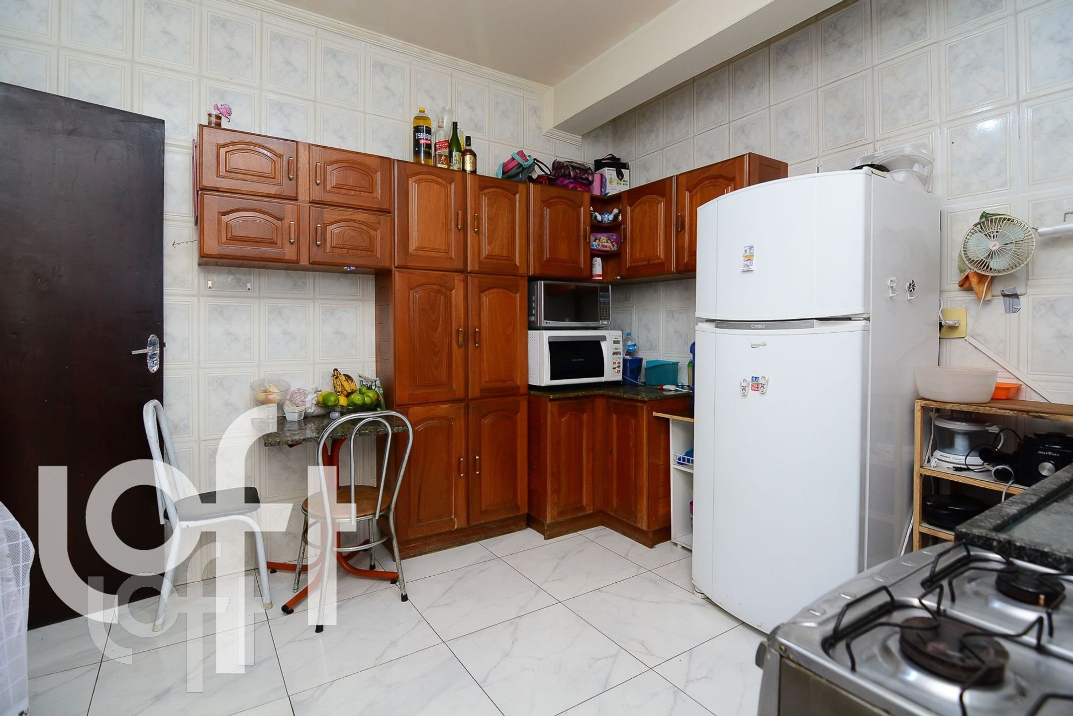 Apartamento à venda com 1 quarto, 60m² - Foto 11