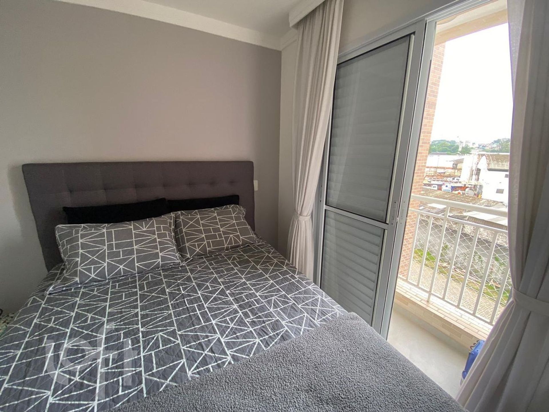 Apartamento à venda com 2 quartos, 62m² - Foto 18