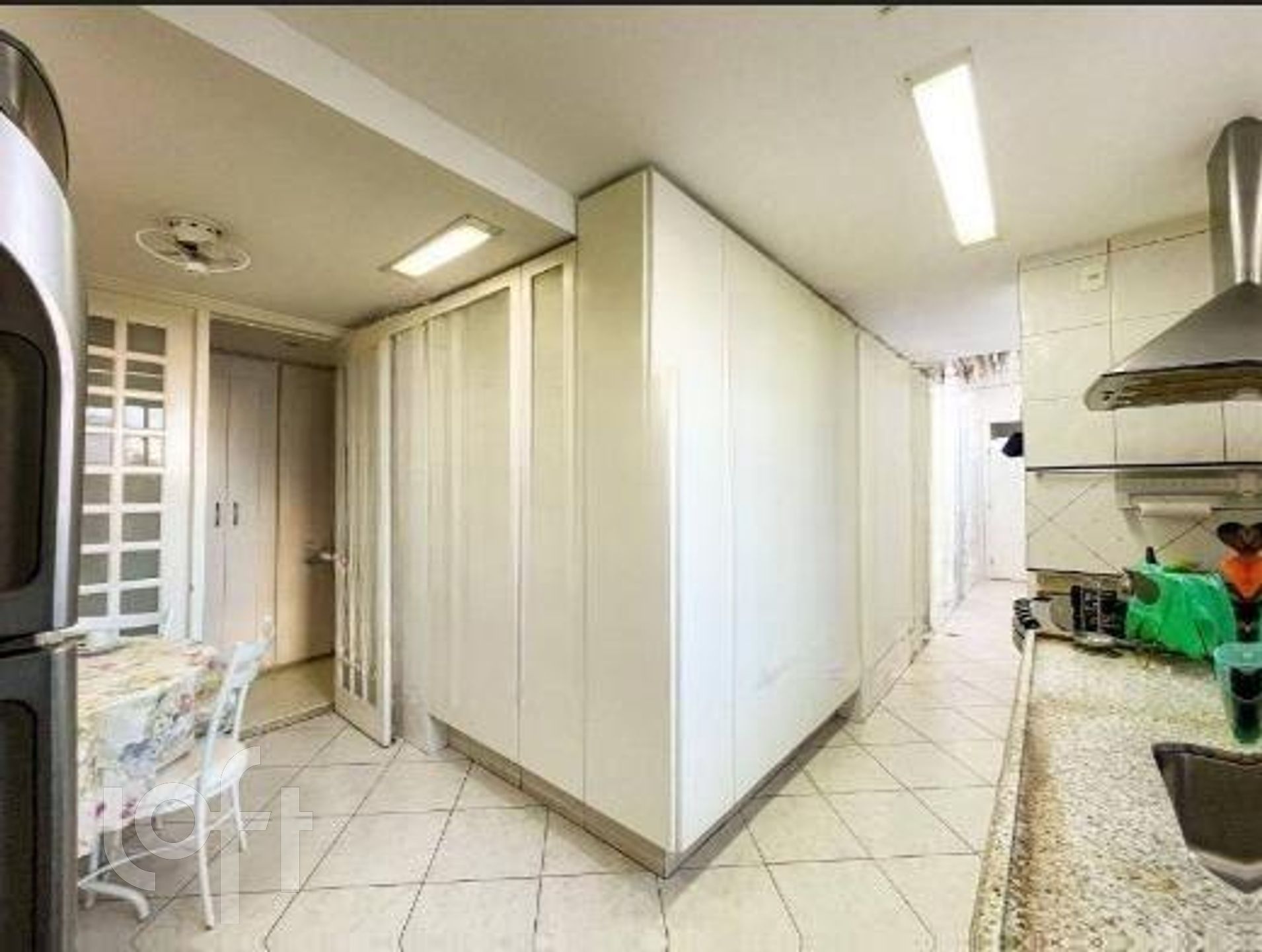 Apartamento à venda com 4 quartos, 280m² - Foto 22