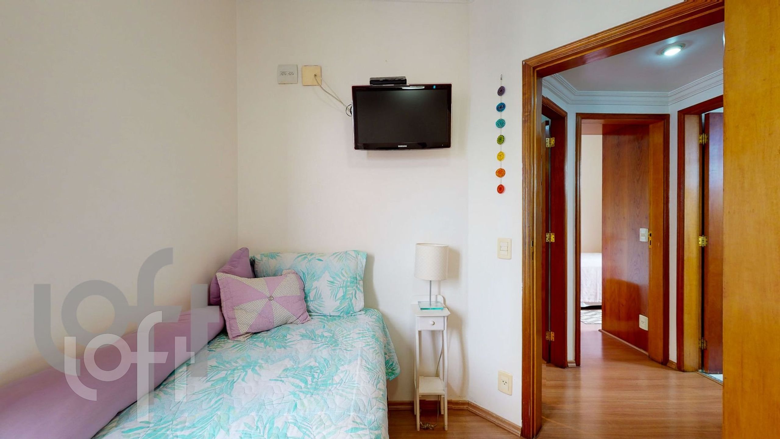 Apartamento à venda com 2 quartos, 68m² - Foto 2